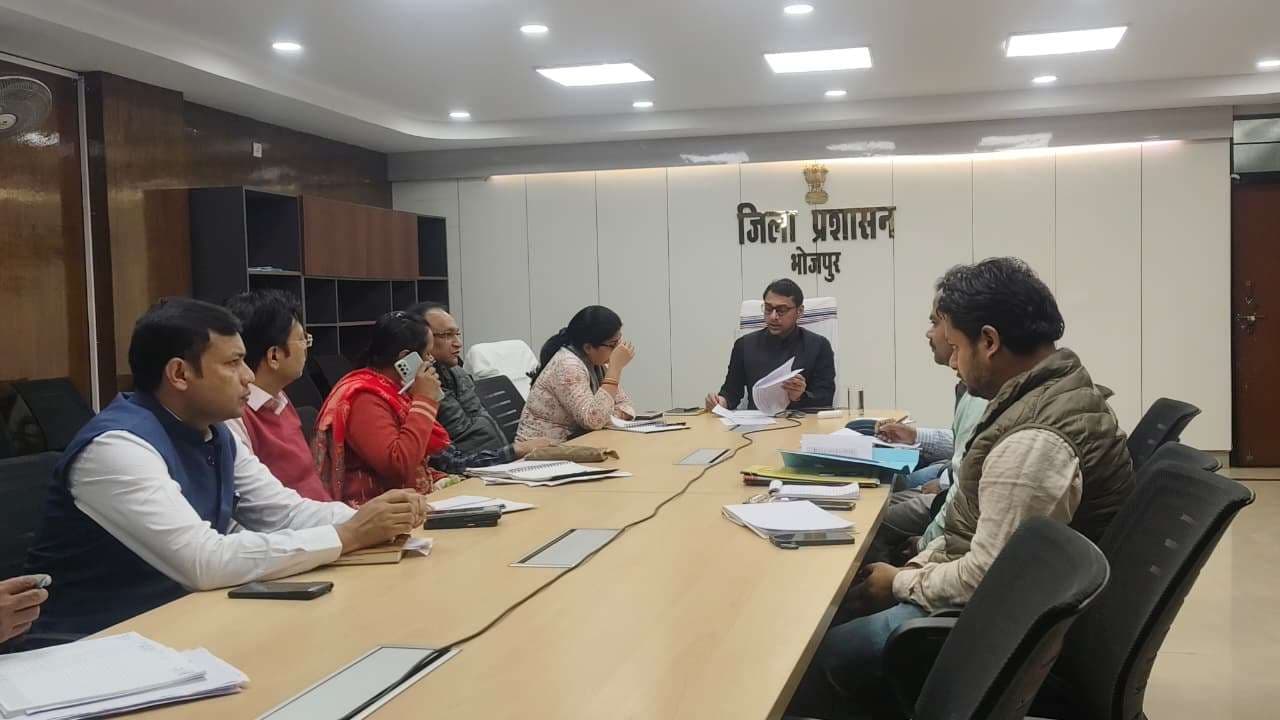 तीन दिनों के अंदर निबंधित राइस मिलों का भौतिक सत्यापन करें : डीएम