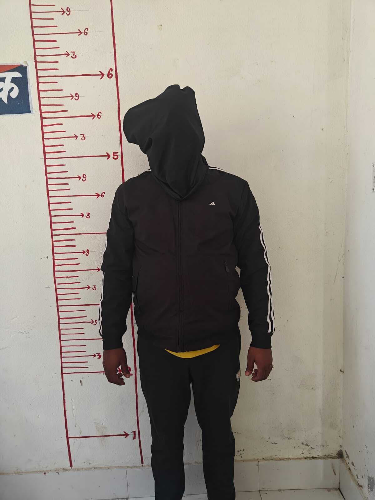 बदमाशों ने नहर निर्माण कार्य को कराया बंद, मांगी रंगदारी