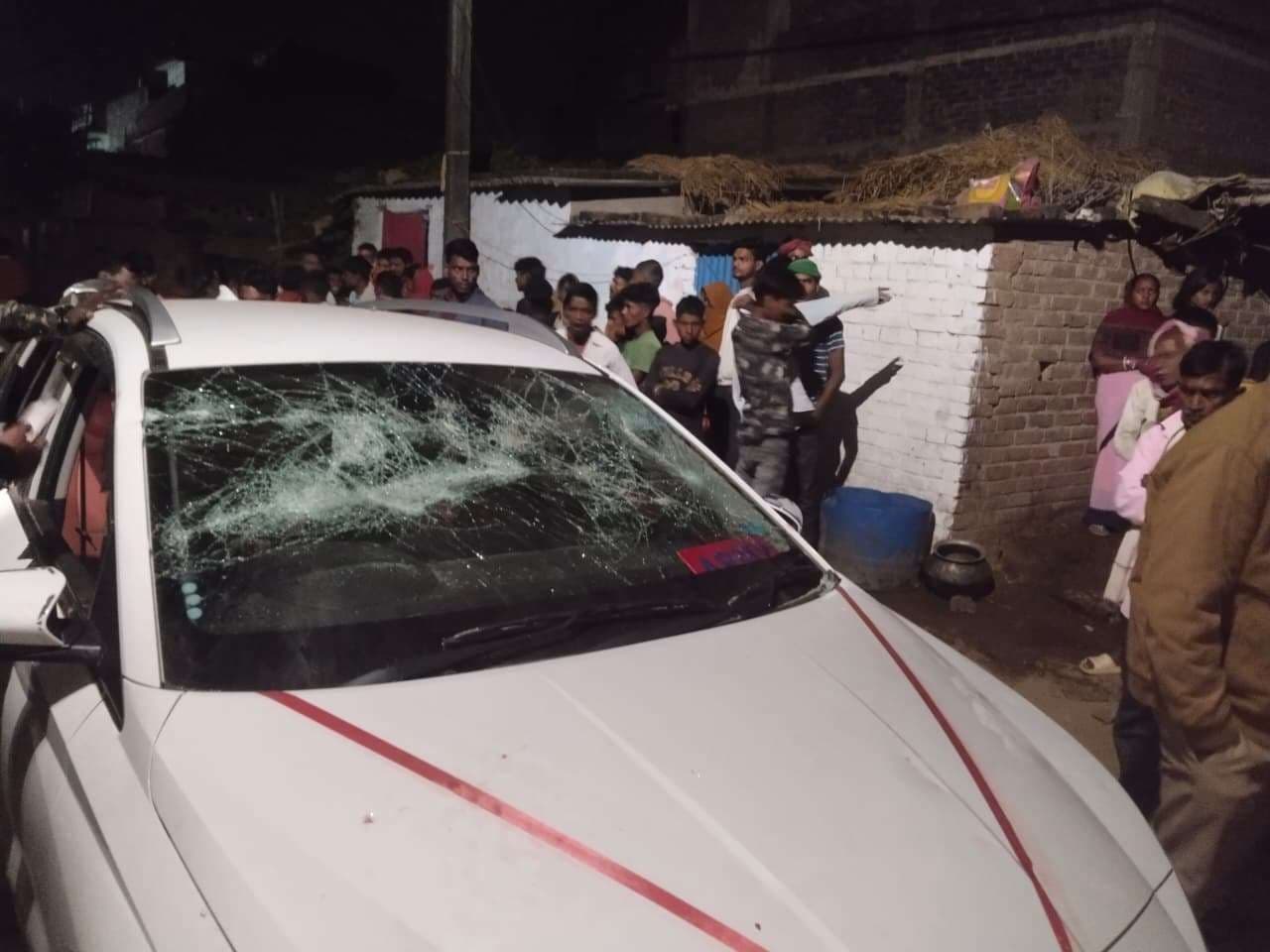 मारपीट में आर्मी जवान सहित तीन व्यक्ति जख्मी