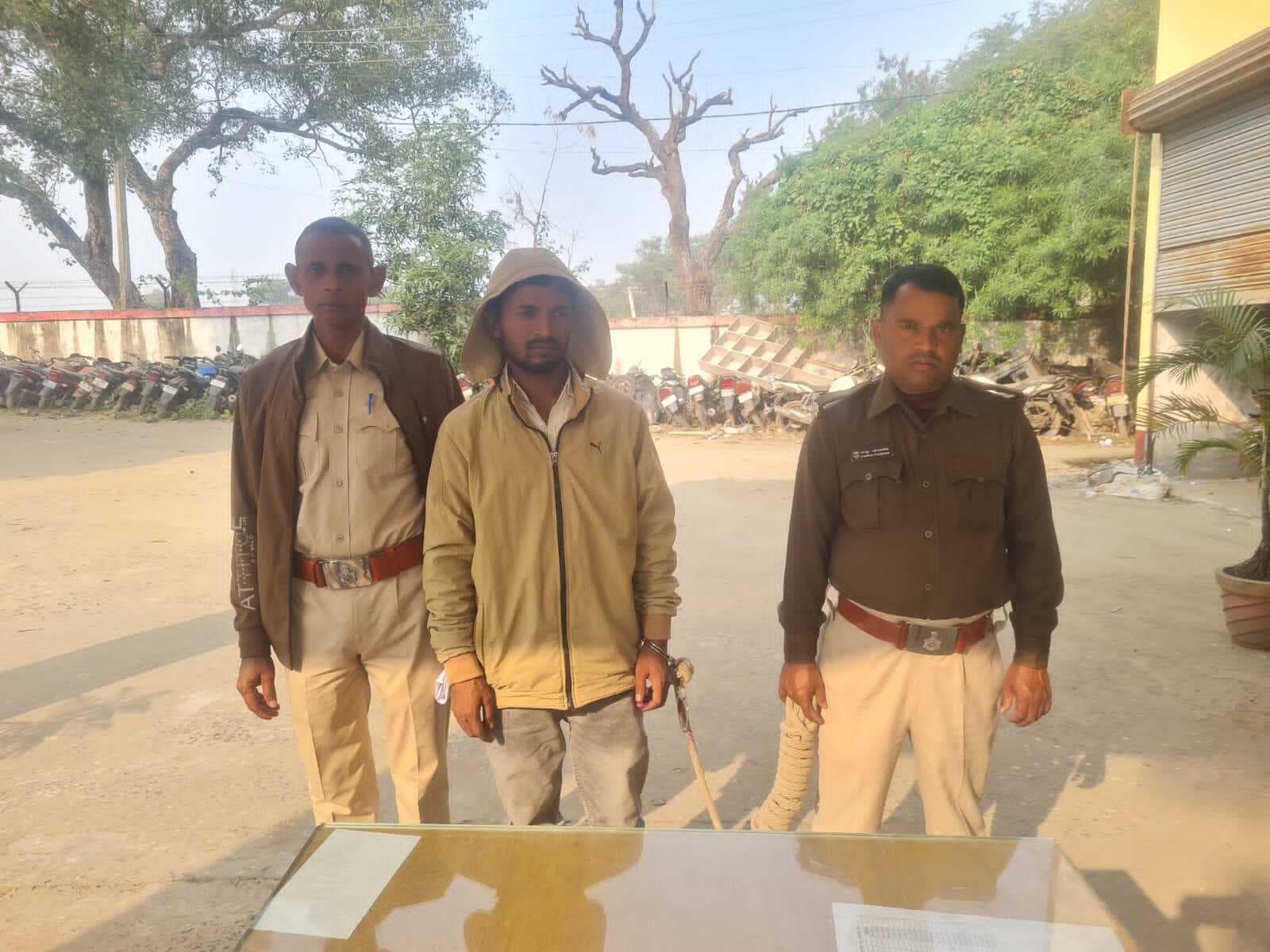 लूटपाट मामले के फरार मुख्य आरोपी गिरफ्तार