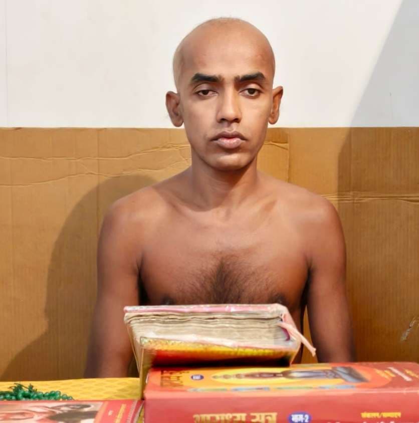 Ranchi News : महानता गुणों से होती है, उम्र से नहीं : सुतीर्थ सागर जी