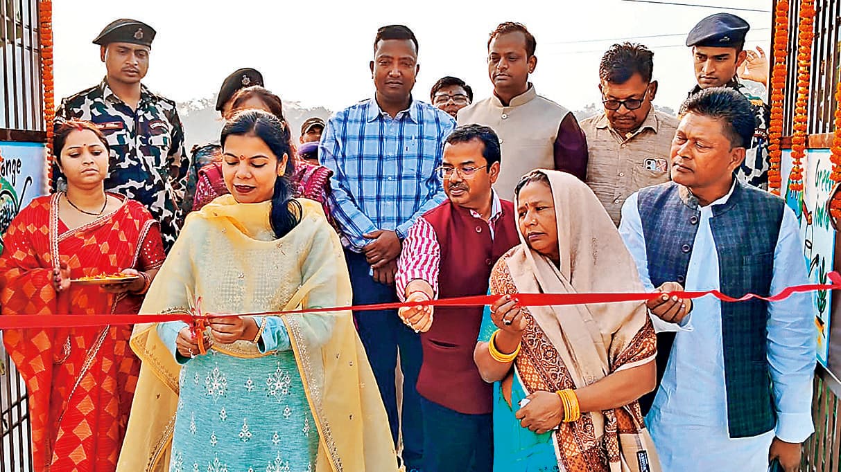 Hajipur News : जिले का पहला सेनीटेशन पार्क का भगवानपुर में हुआ उद्घाटन