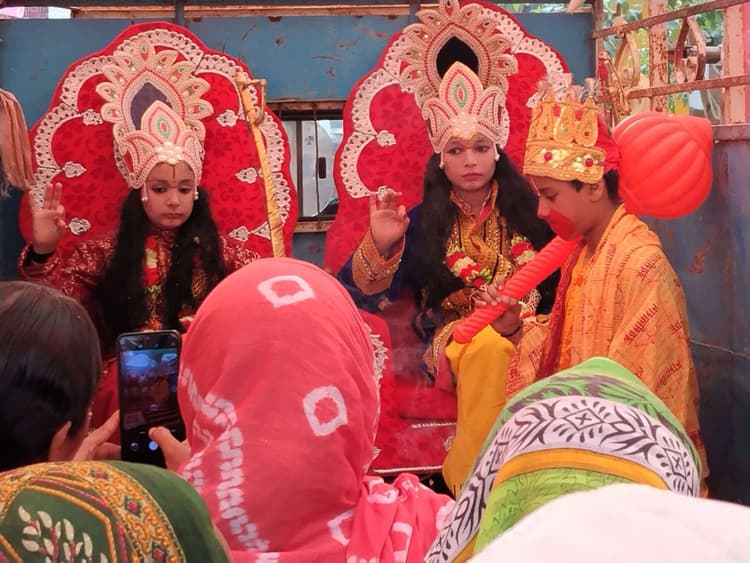 Darbhanga News: जखनहि रामचन्द्र चललन बिआहे हे शुभ बाजन बाजय...