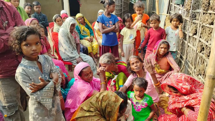 सड़क पार करने के दौरान बस ने कुचला, मजदूर की मौत