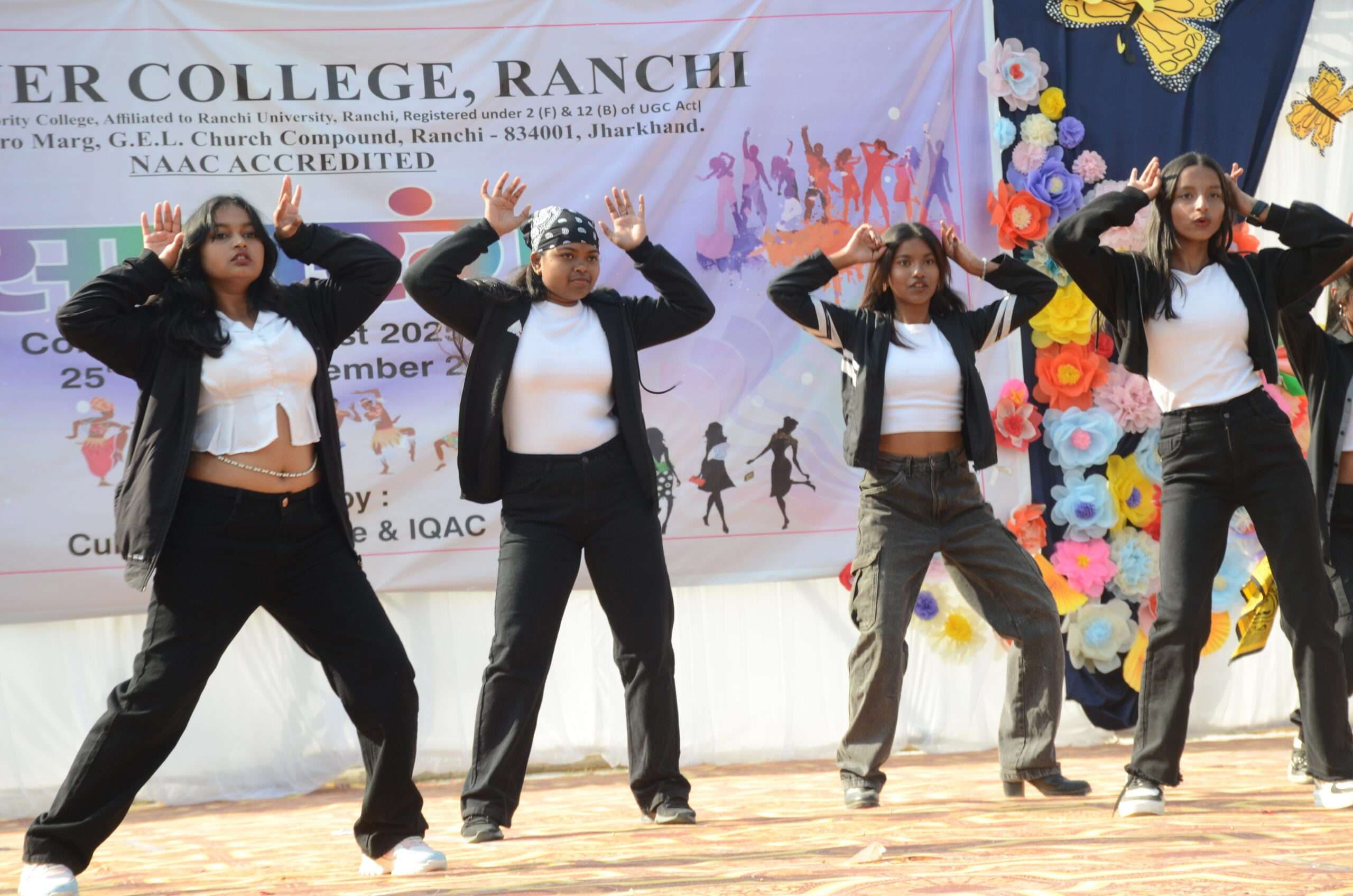 Ranchi News : ‘सप्तरंग’ में 1500 छात्रों की प्रतिभा का रंग बिखरा