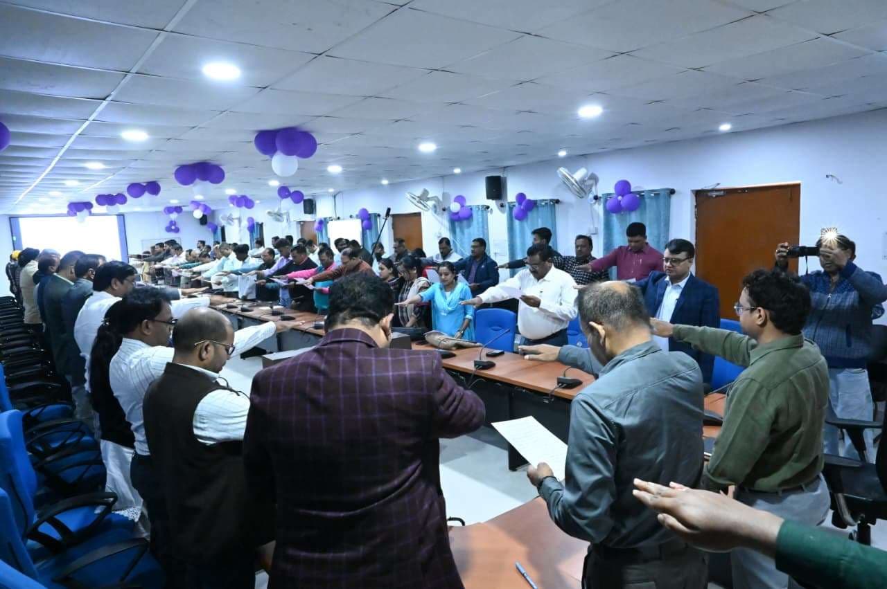 संविधान केवल दस्तावेज नहीं, बल्कि भारत की आत्मा है : डीसी