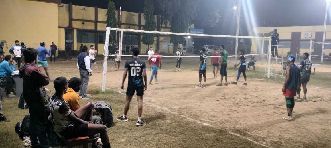 East singhbhum junior volleyball team trail on 30th november : पूर्वी सिंहभूम जूनियर वॉलीबॉल टीम का ट्रायल 30 को