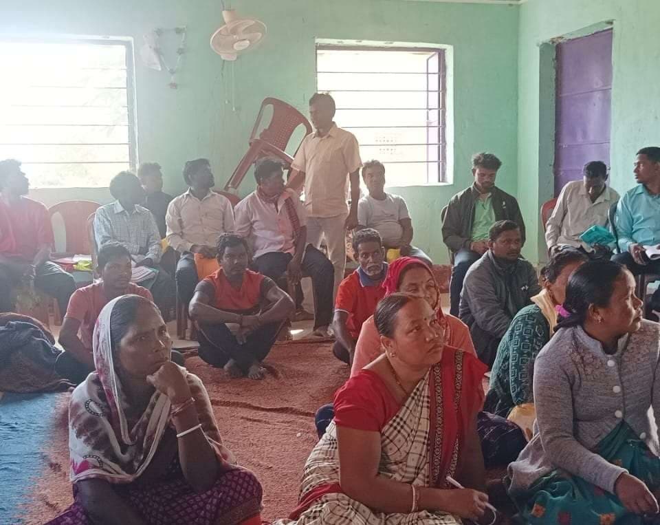 Seraikela Kharsawan News : पारंपरिक खेती को बढ़ावा दें किसान : सोहन