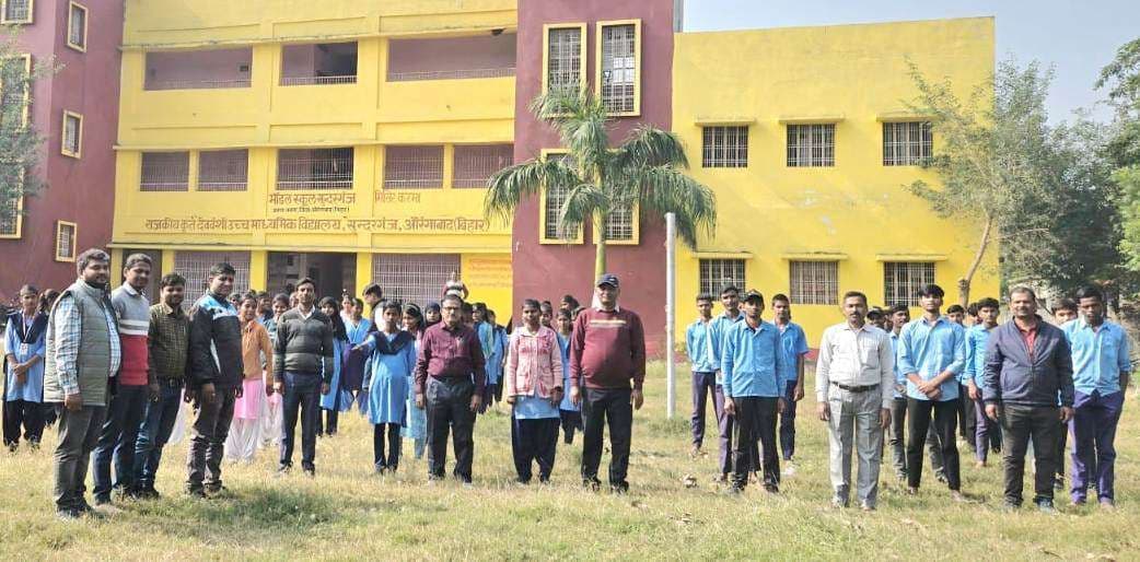 बाल विवाह के खिलाफ संकल्प, विद्यार्थियों ने ली सामूहिक शपथ