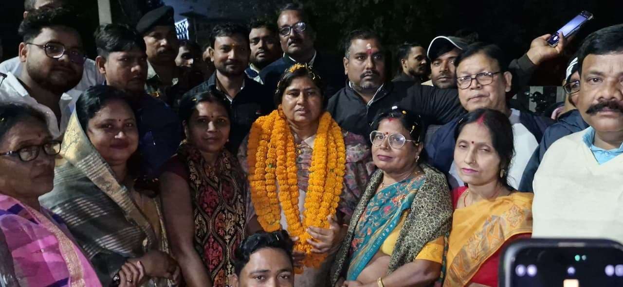 रानीपतरा में मंत्री लेशी सिंह का समर्थकों ने किया स्वागत