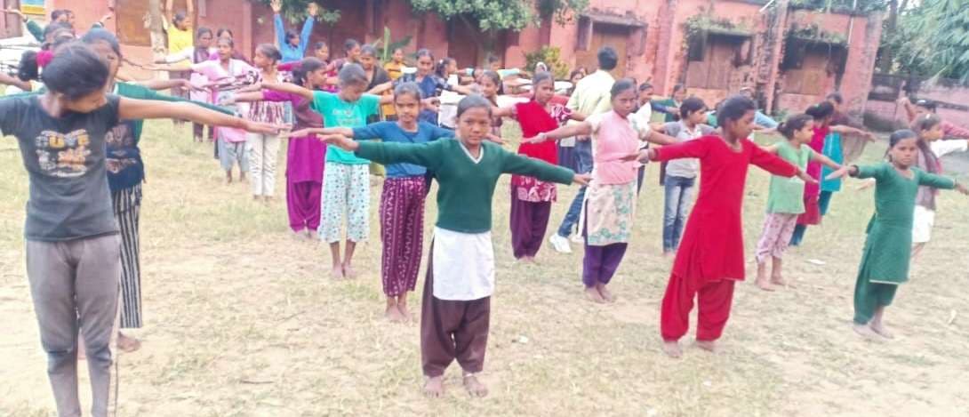 Samastipur News:केजीबीवी की बालिकाओं ने सीखेगी कराटे के दांव