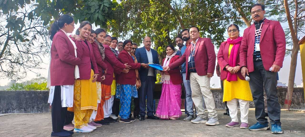 जैनेट एकेडमी हेसालौंग के प्रिंसिपल को दी गयी विदाई