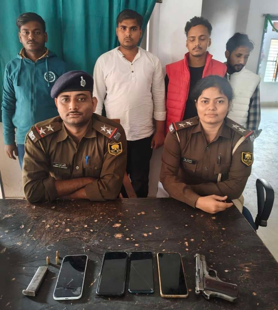 दोस्त की हत्या का बदला लेने की थी तैयारी, हत्या के पहले ही चारों अपराधी धराये