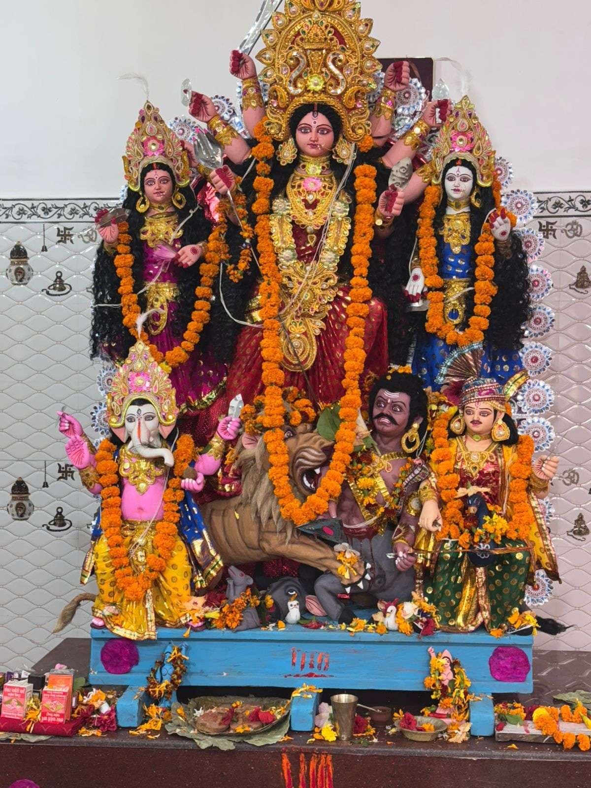 Deoghar News : हेमंती दुर्गा पूजा शुरू, शाही स्नान के बाद वेदी पर विराजमान हुई मां