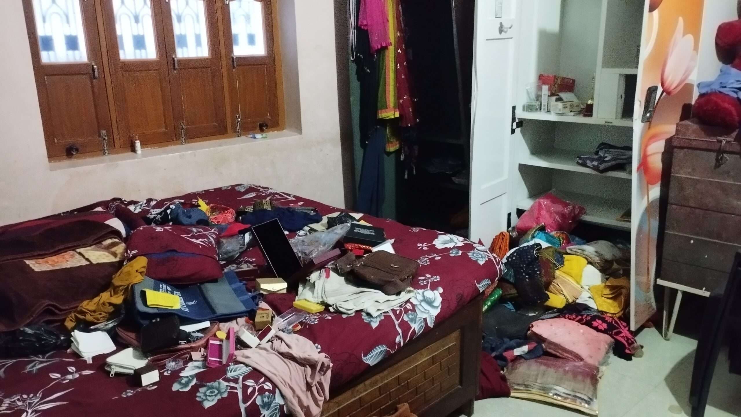 Samastipur News:बंद घर का ताला तोड़ 40 लाख के जेवरात की चोरी