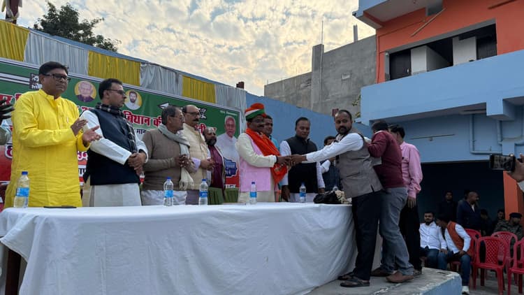 Samastipur News:समारोह में विधायक ने समस्याओं के निराकरण का दिया भरोसा