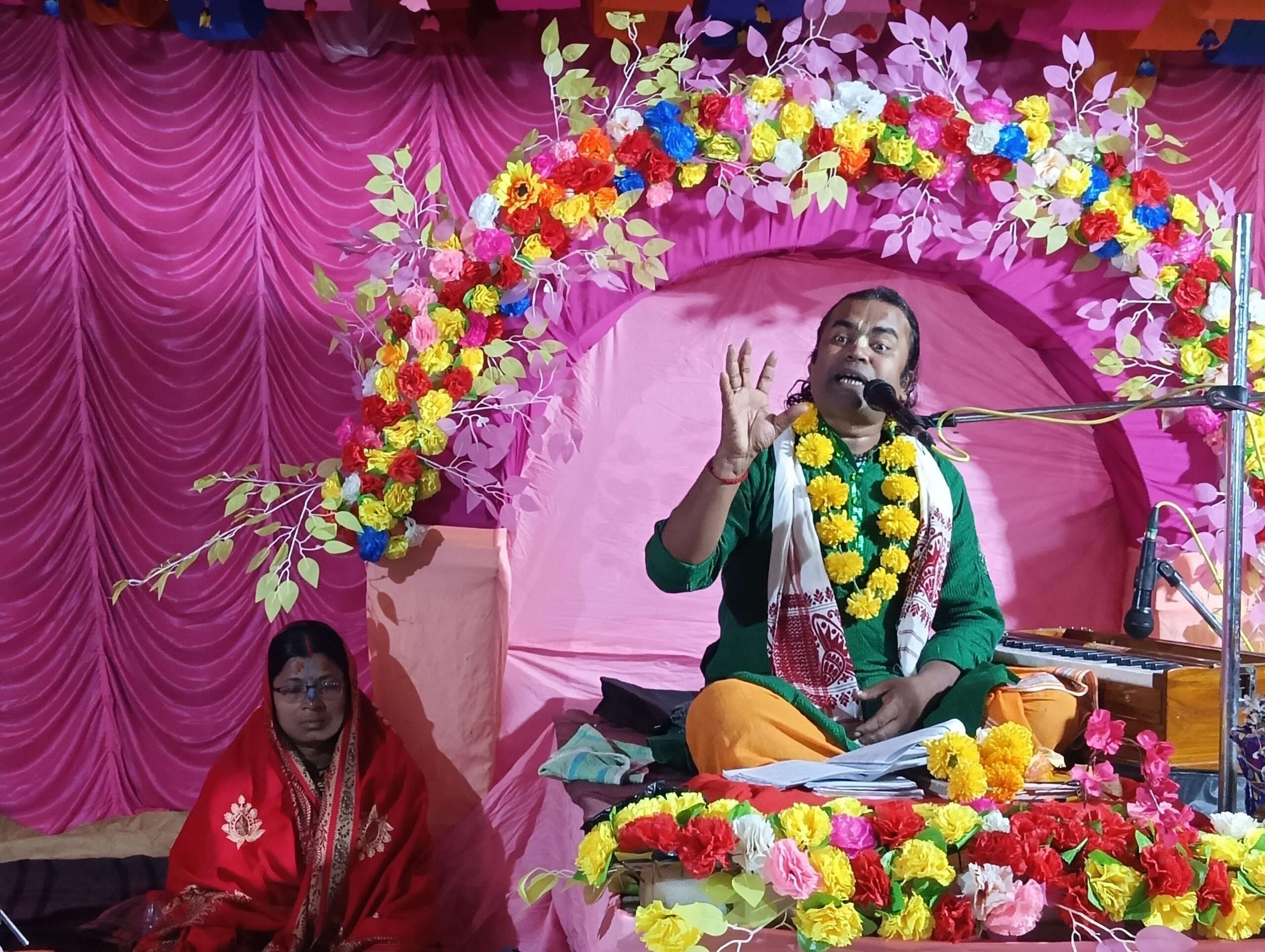 श्रीमद्भागवत गीता कर्मयोगी बनने के लिए करता है प्रेरित