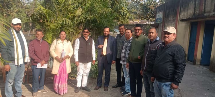 उत्तरी कर्णपुरा श्रमिक कॉलेज शासी निकाय की बैठक में हुए कई निर्णय