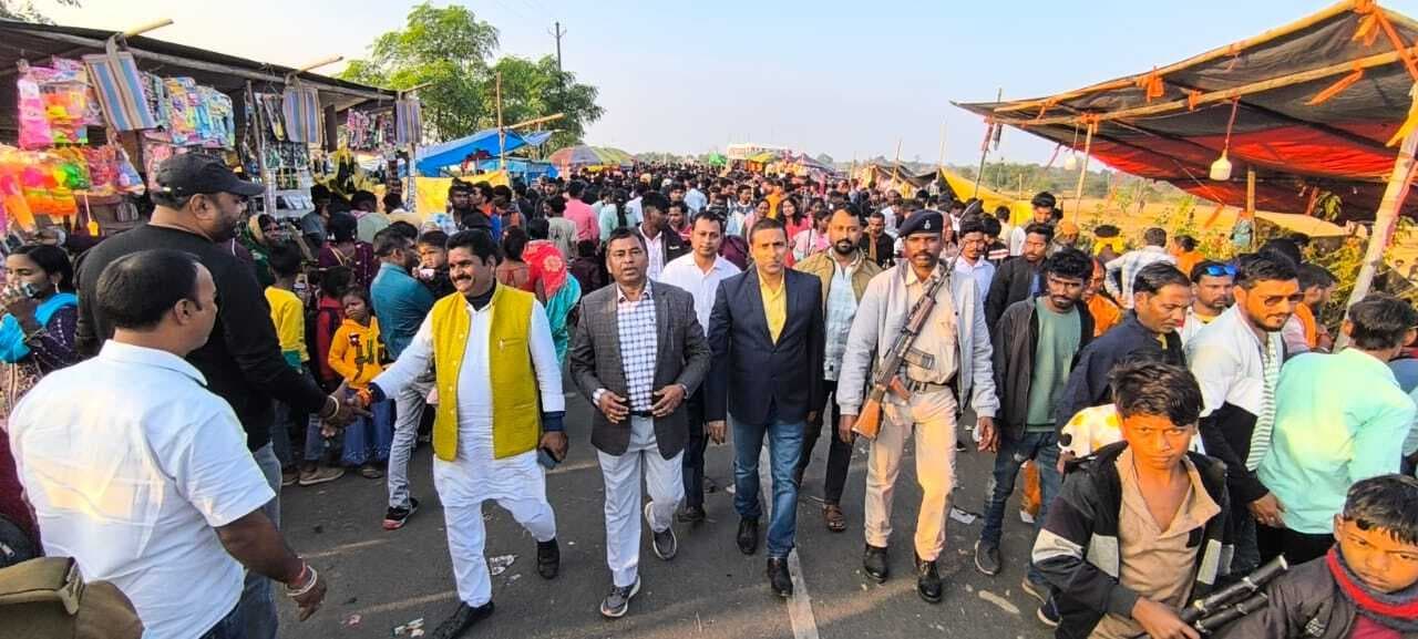 Deoghar news : बुढ़ैई नवान्न मेला : मां बुढ़ैश्वरी व मां तिलेश्वरी की पूजा के लिए उमड़े भक्त, वार्षिक पूजा कर दी बलि