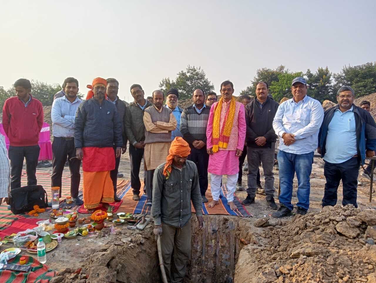 काली मंदिर निर्माण के लिए भूमि पूजन