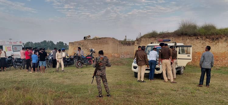 Madhubani News : धान के खेत में मिला युवक का शव, शिनाख्त नहीं