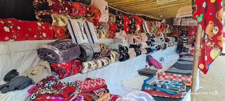 गोड्डा में बढ़ती ठंड से आमजन परेशान, सरकारी कंबलों का वितरण अभी तक नहीं