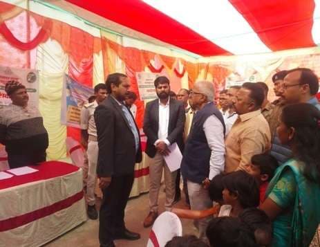 मेहरमा प्रखंड में लगा सरकार आपके द्वार कैंप, डीडीसी ने लिया जायजा