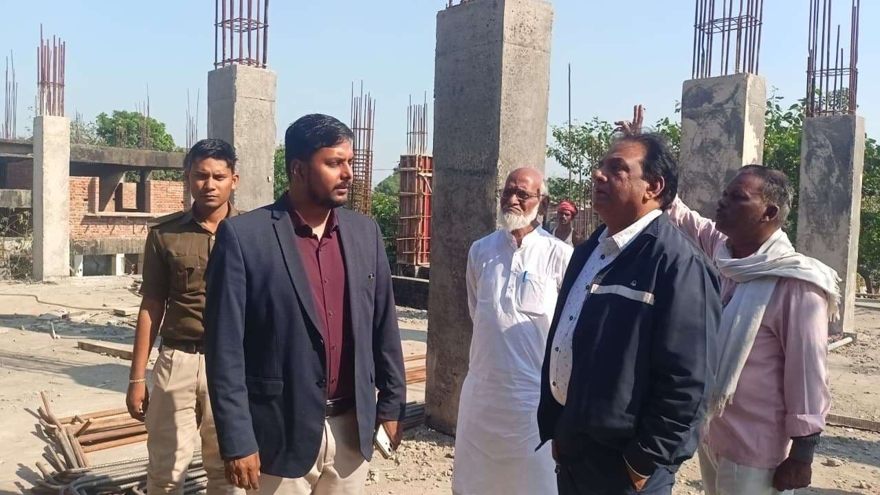 Sitamarhi : समय सीमा के अंदर अनुमंडलीय अस्पताल का निर्माण पूरा करने का लक्ष्य