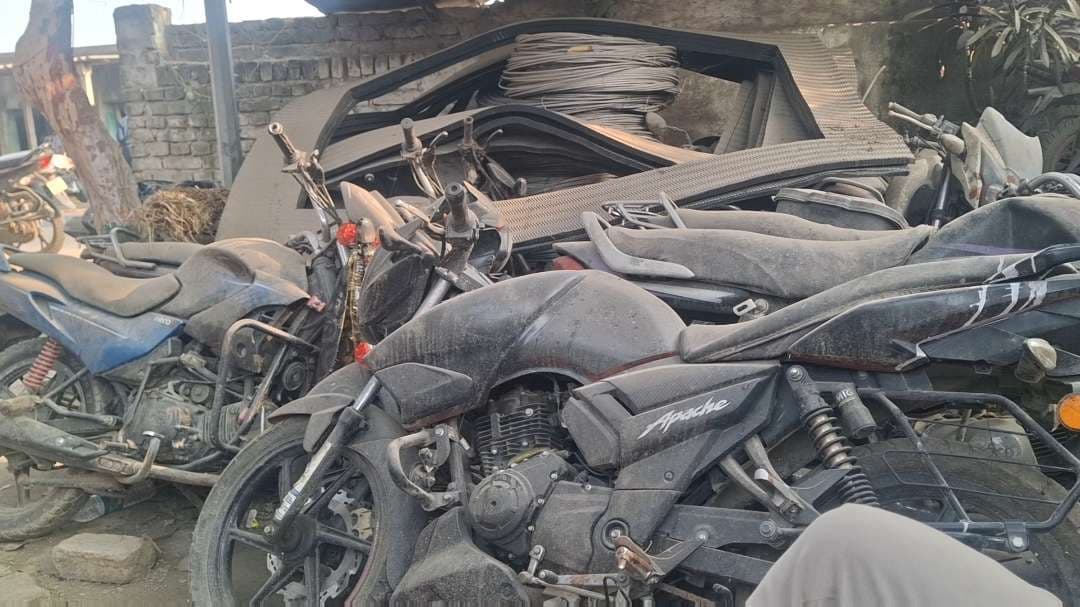 Samastipur News:जब्त वाहनों को शिफ्ट करने में हो रही परेशानी