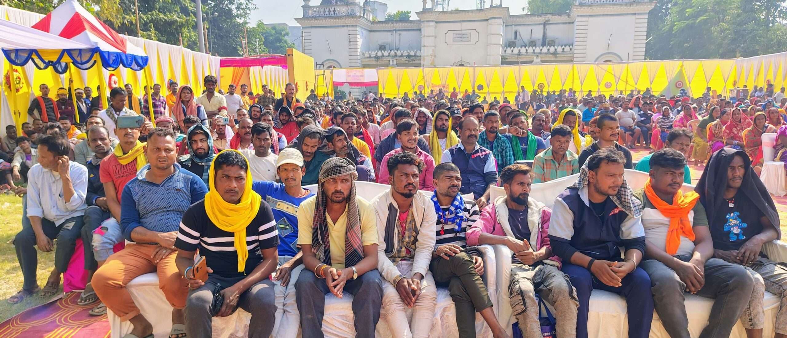 एनजीओ व दैनिक सफाईकर्मियो को दी गयी ईपीएफ व ईएसआई लाभ की जानकारी