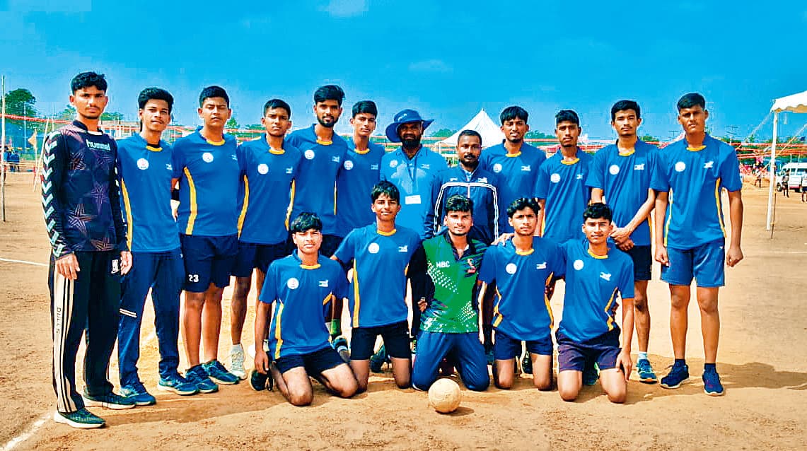 नेशनल स्कूल हैंडबॉल में बिहार ने जीता कांस्य पदक