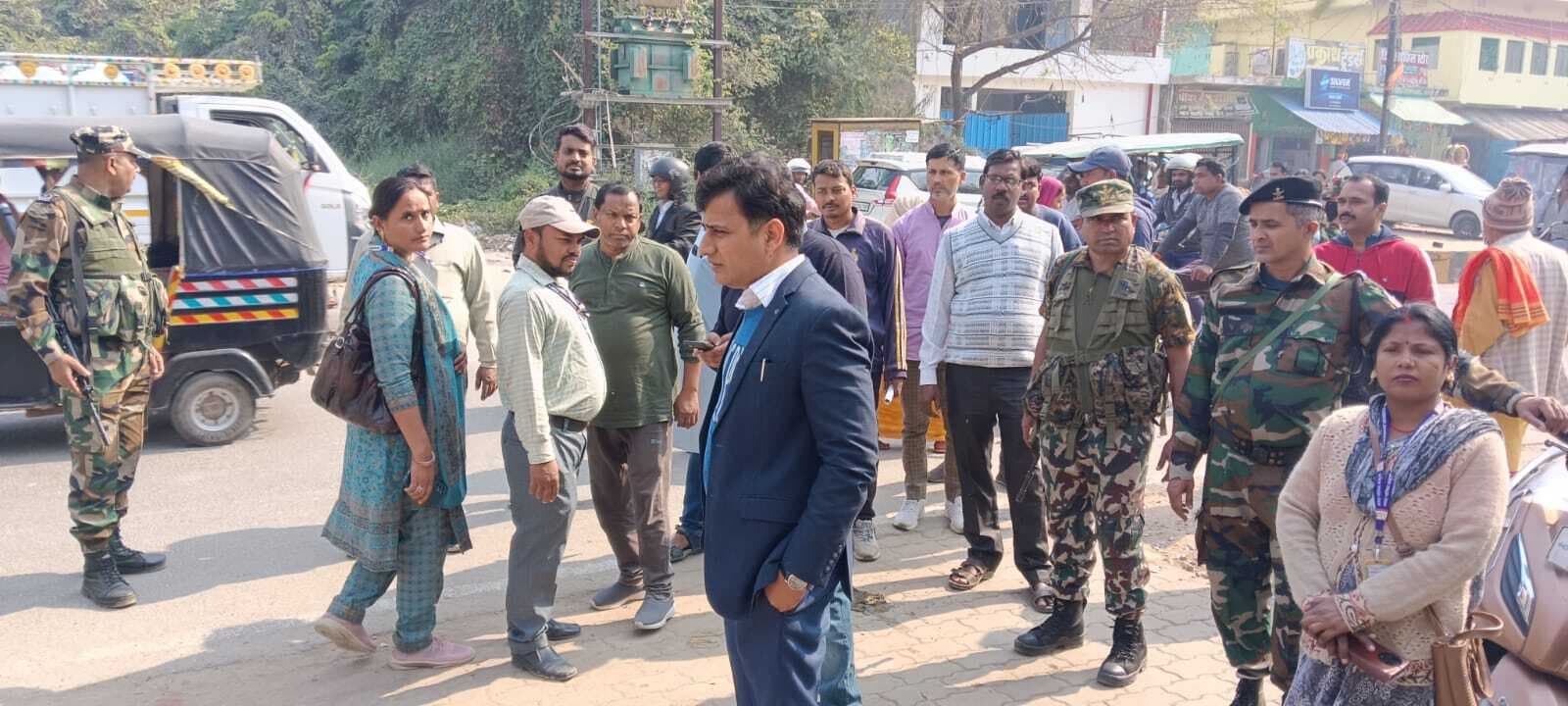 अतिक्रमणकारियों पर कार्रवाई व जुर्माने का भय पनपा, तो सड़कें स्वतः दिखने लगीं चौड़ी