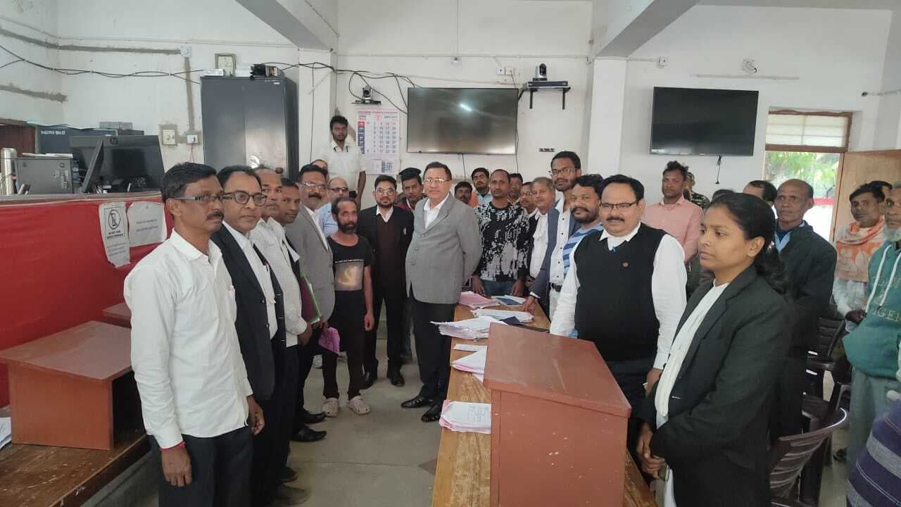 गांव-गांव पहुंचकर कानून की जानकारी देना हमारी प्राथमिकता : पीडीजे