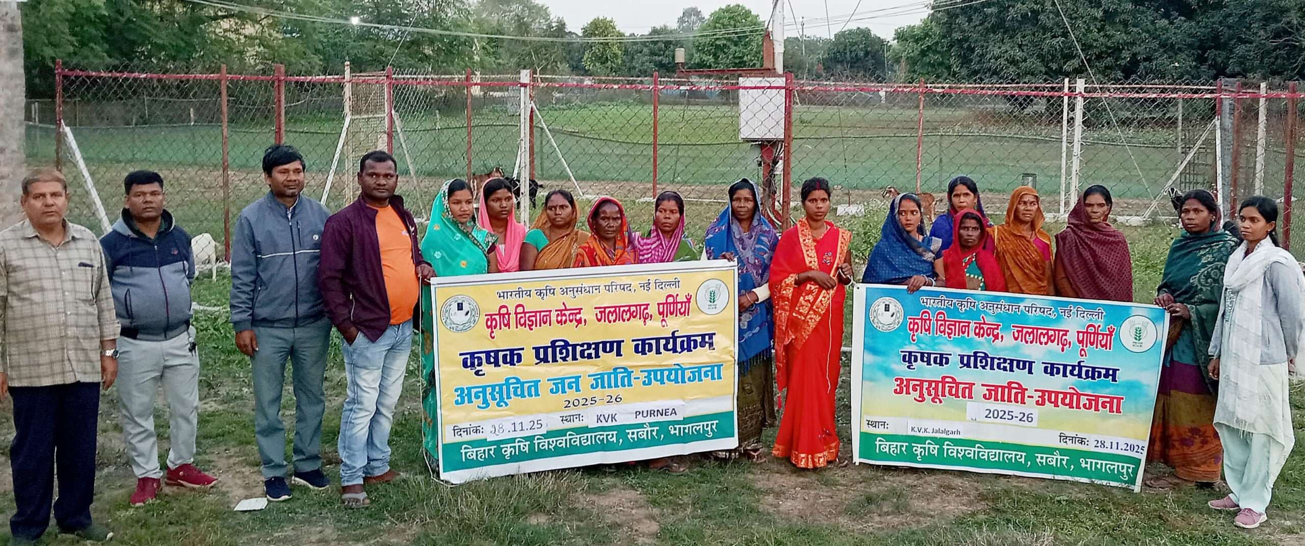 ग्रामीण महिलाओं को उन्नत नस्ल की ब्लैक बंगाल बकरी का वितरण