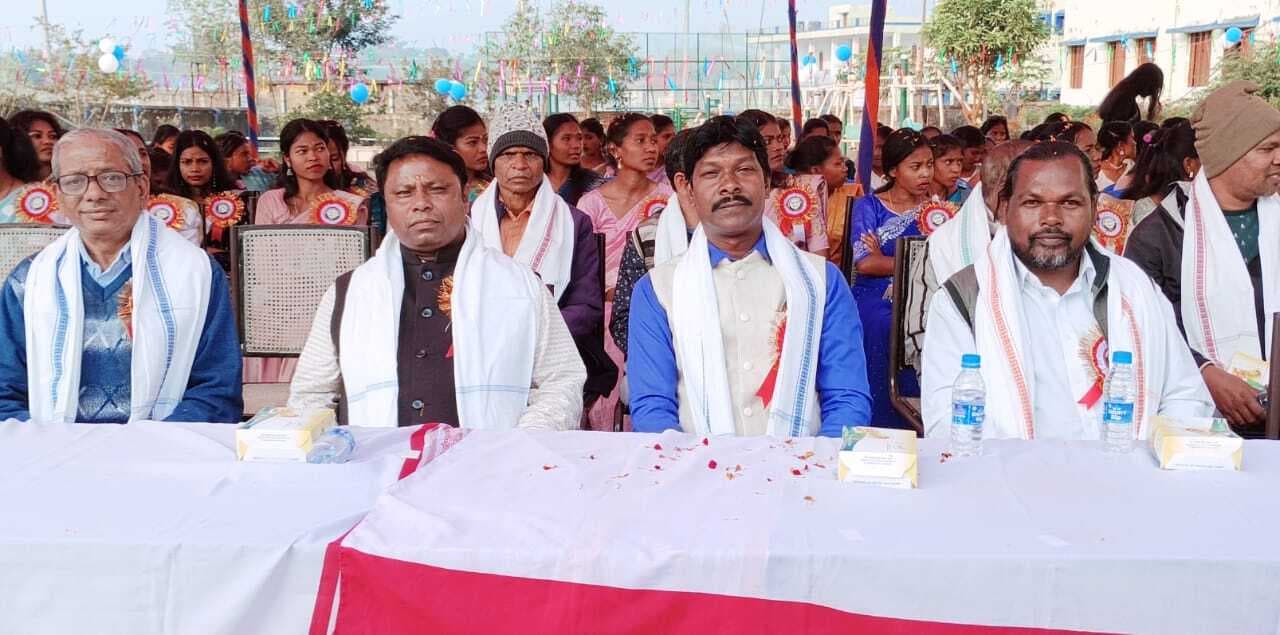 बिरसा कॉलेज का मना स्थापना दिवस