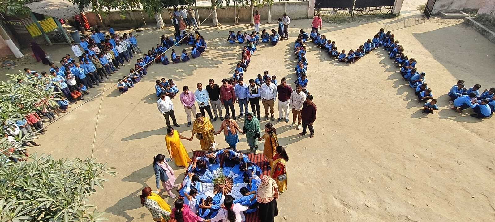 Samastipur News:शिक्षक अभिभावकों से बच्चों की सीखने प्रगति की साझा