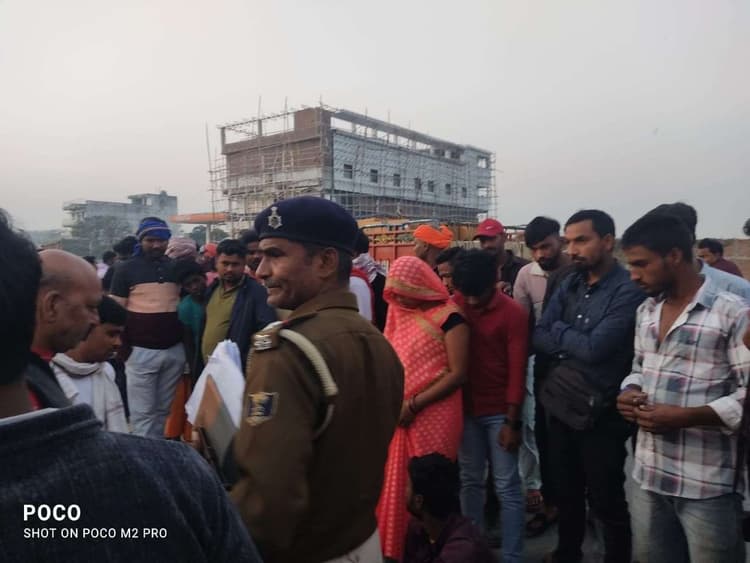 Sitamarhi : दो बाइक की टक्कर में महिला समेत चार जख्मी