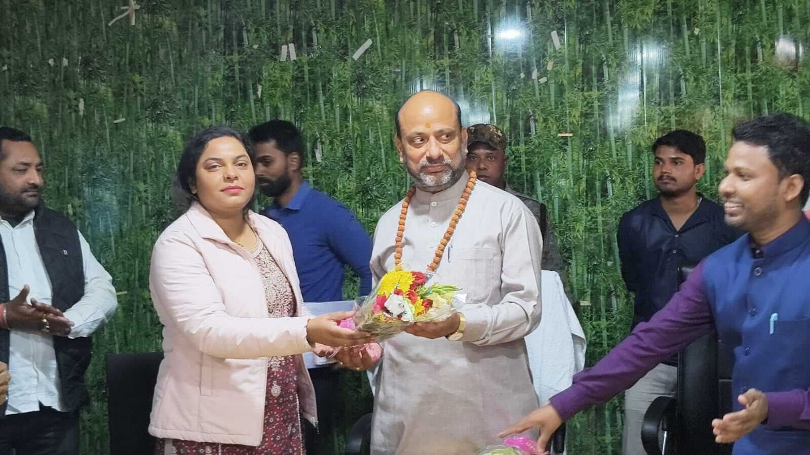 प्रखंड के अंतिम गांव तक विकास की रोशनी पहुंचाना मेरा संकल्प : गोपाल