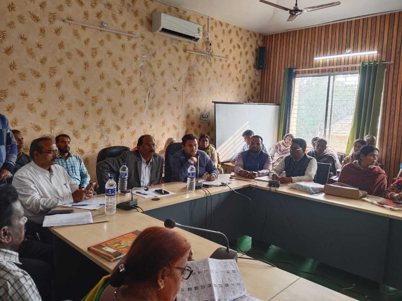 Giridih News :मैपिंग कार्य प्राथमिकता से पूरा करने का निर्देश