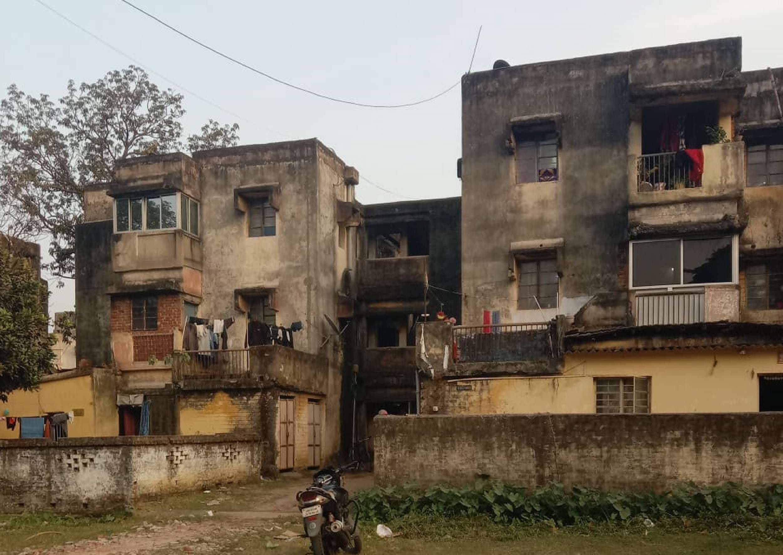 Bokaro News : क्षतिग्रस्त आवासीय ब्लॉकों को खाली कर आवास आवंटित करा लें कर्मी