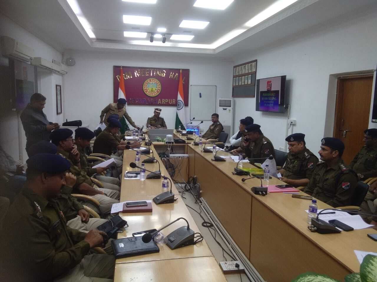 Chaibasa News : ट्रेनों पर पथराव रोकने को गांवों में अभियान चलायेगा आरपीएफ