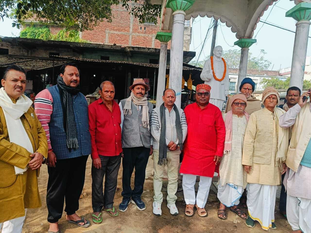 साहित्य, शिक्षा व समाज के लिए समर्पित रहा लक्ष्मण पाठक ''''प्रदीप'''' का जीवन