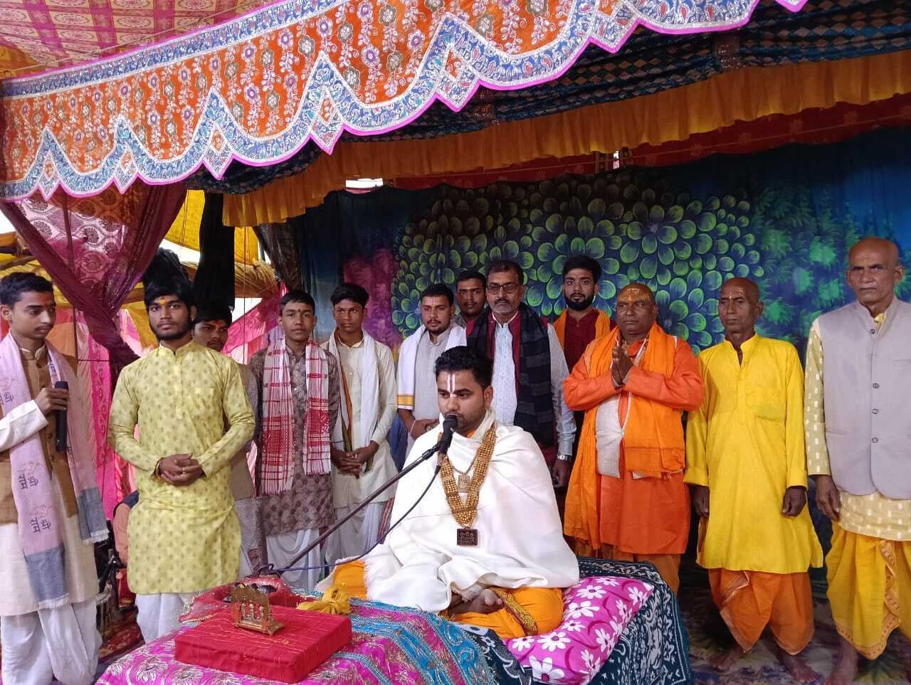 कलियुग में मोक्षदायिनी है भगवान की कथा : रितिकानंद जी महाराज