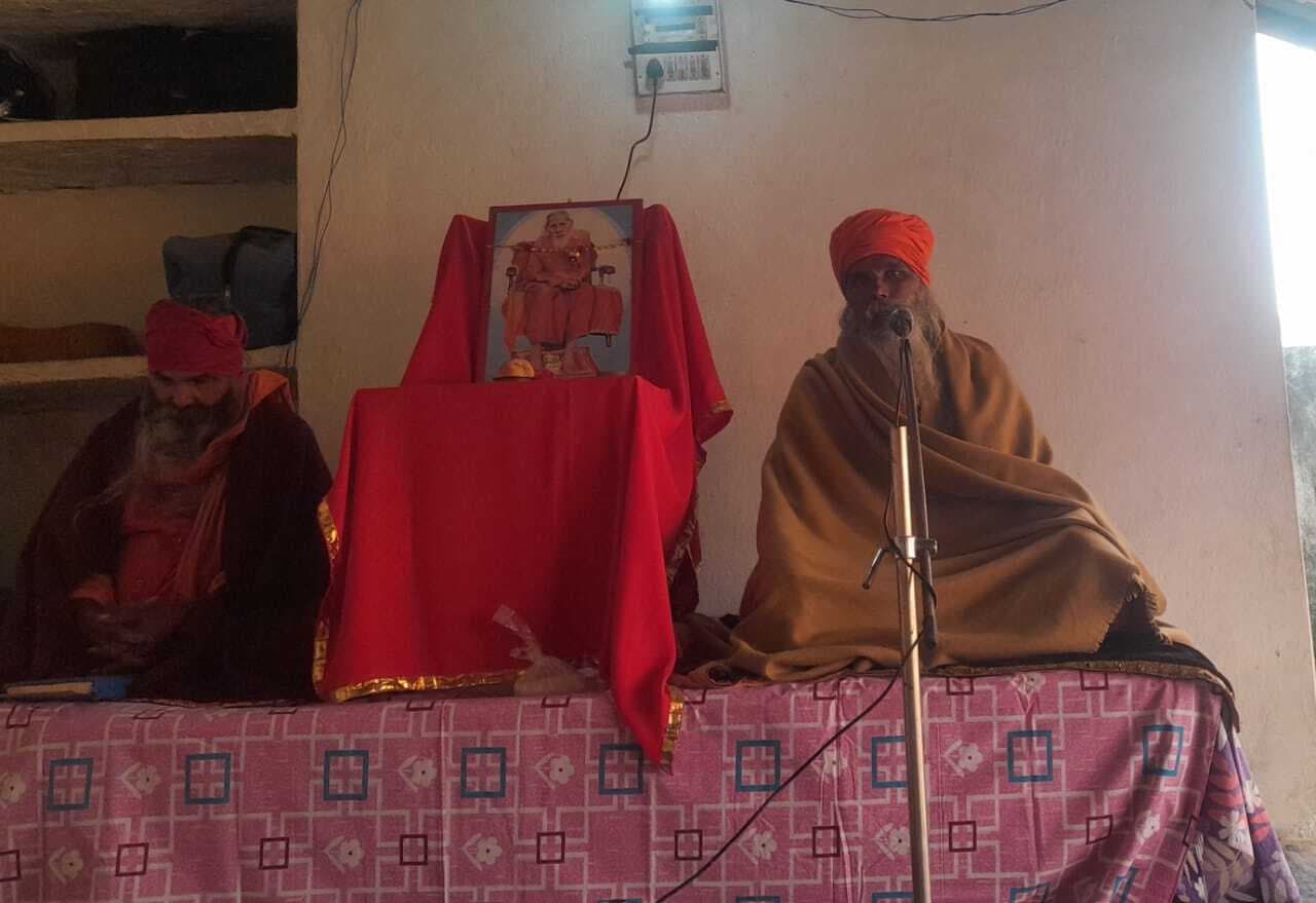 सत्संग में आने वाले ही परमात्मा की कृपा के पात्र बनते हैं