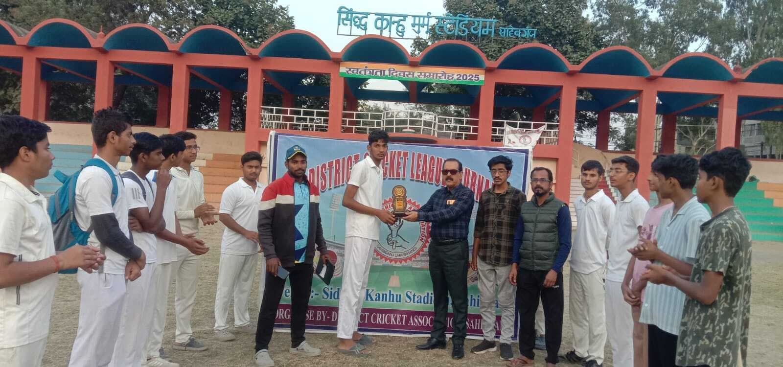 संत जेवियर्स स्कूल ने एक विकेट से दर्ज की जीत