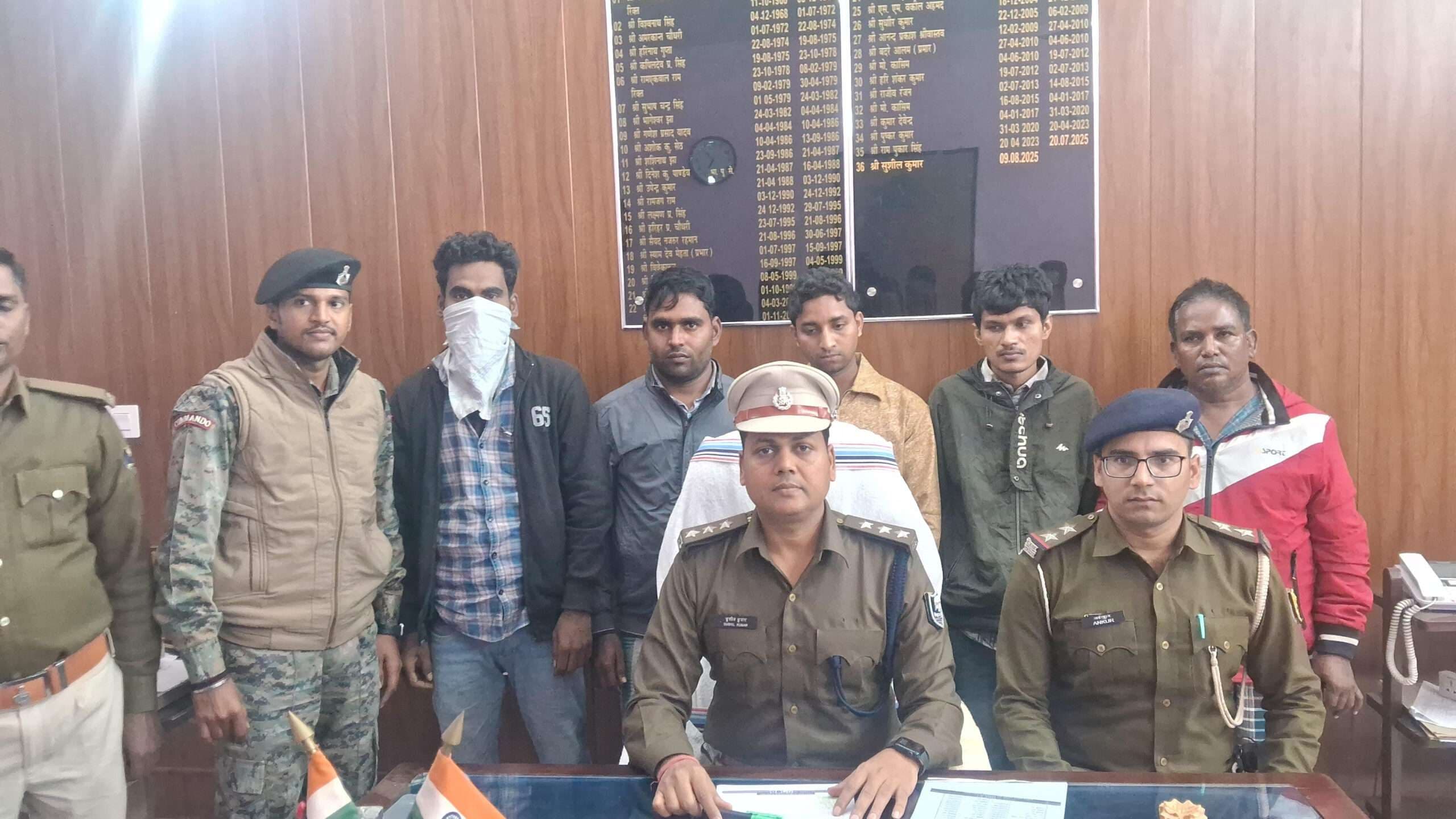 176 लीटर प्रतिबंधित कफ सीरप बरामद