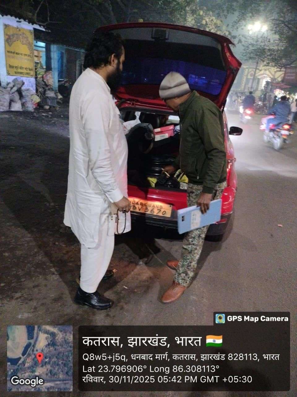 Dhanbad News:- जिले भर में चला एंटी क्राइम चेकिंग अभियान, वाहन व दस्तावेजों की गहन जांच