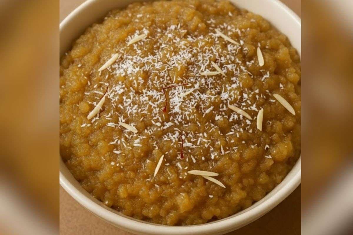 Suji Gud Ka Halwa: घर पर बनाएं स्वादिष्ट सूजी गुड़ का हलवा, झटपट बनकर हो जाता है तैयार