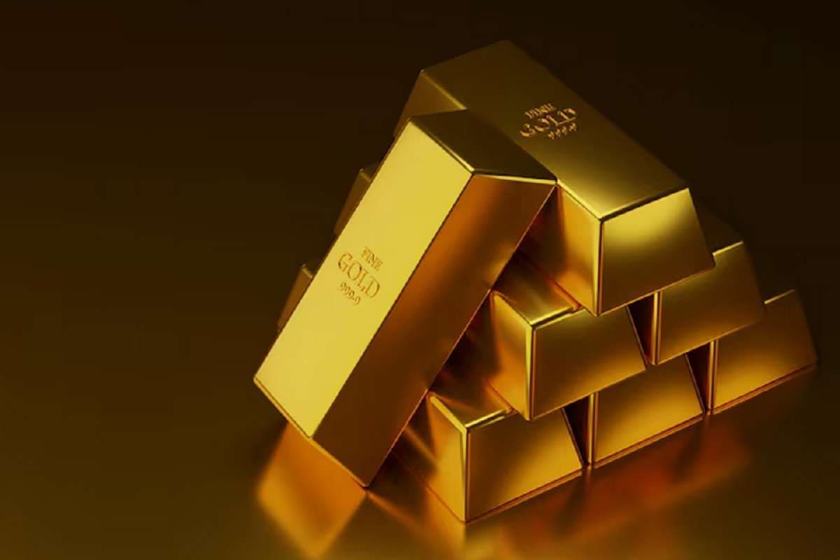 Aaj Ka Sona Chandi Bhav: सोने की कीमतों में बड़ी गिरावट, 1,700 रुपये टूटा भाव