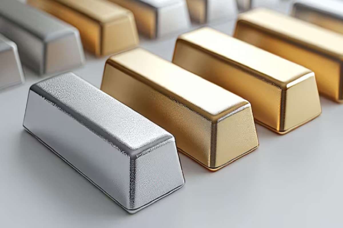 Aaj Ka Sona Chandi Bhav: सोमवार को रॉकेट बन गया सोना, चांदी ने फिर बनाया रिकॉर्ड